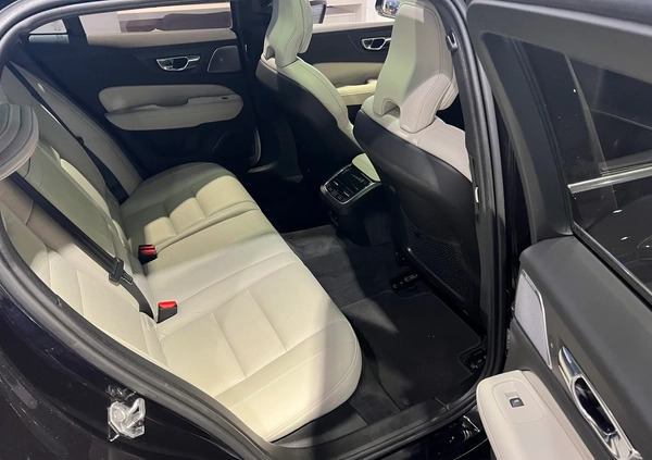 Volvo V60 cena 199900 przebieg: 15900, rok produkcji 2023 z Przecław małe 211